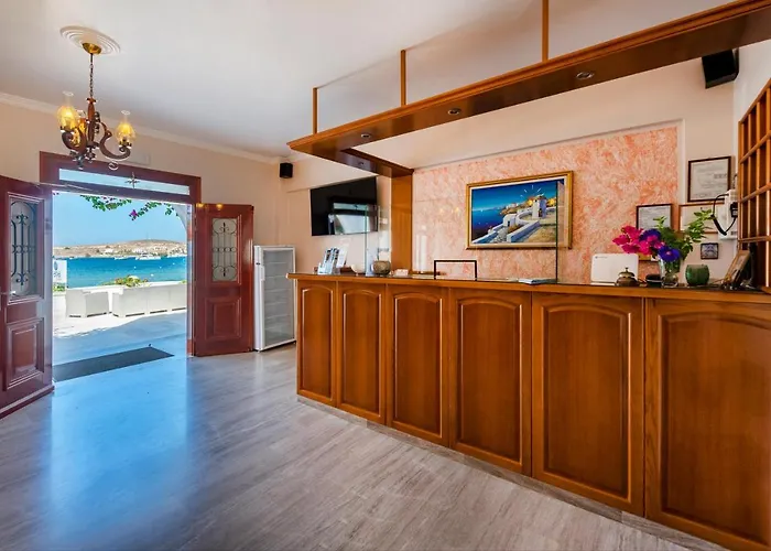 Irene - Beachfront Appart hôtel 3*