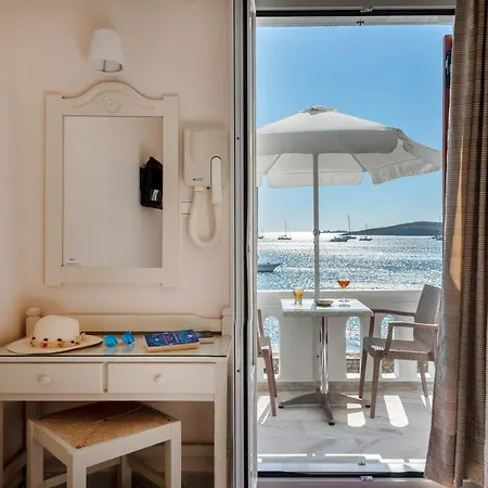 Lägenhetshotell Irene - Beachfront Páros