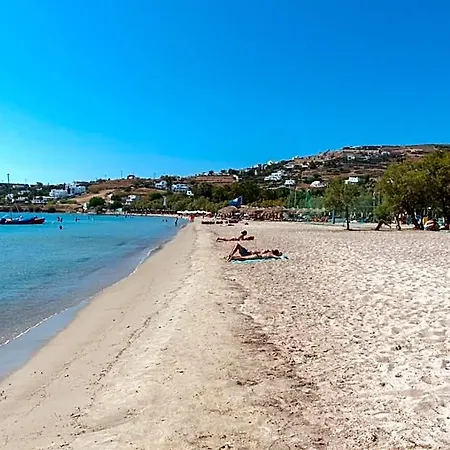 Апарт-отель Irene - Beachfront Парос