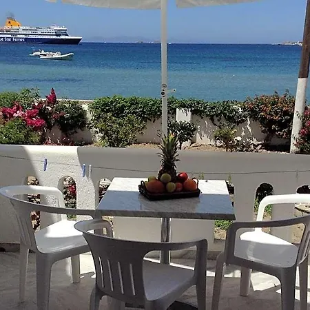 Апарт-отель Irene - Beachfront 3*