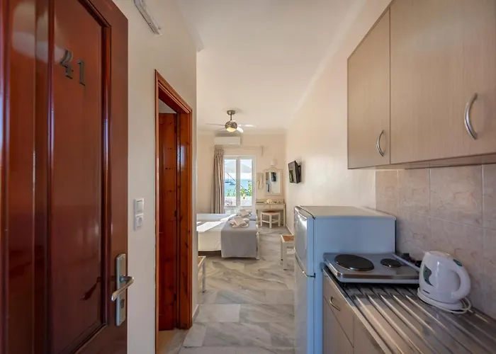 Irene - Beachfront 3* Πάρος